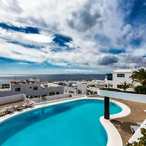 https://gin-gin.puertodelcarmen-hotels.org